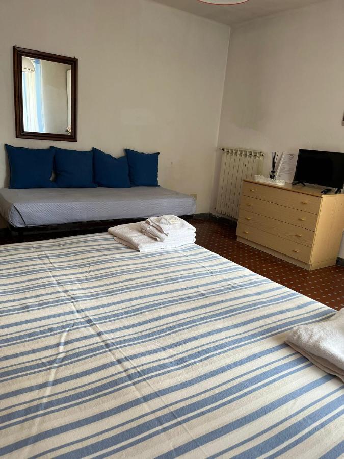 Casa Violetta Bed & Breakfast 마리나디마사 외부 사진