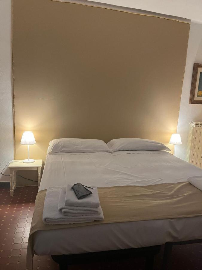 Casa Violetta Bed & Breakfast 마리나디마사 외부 사진