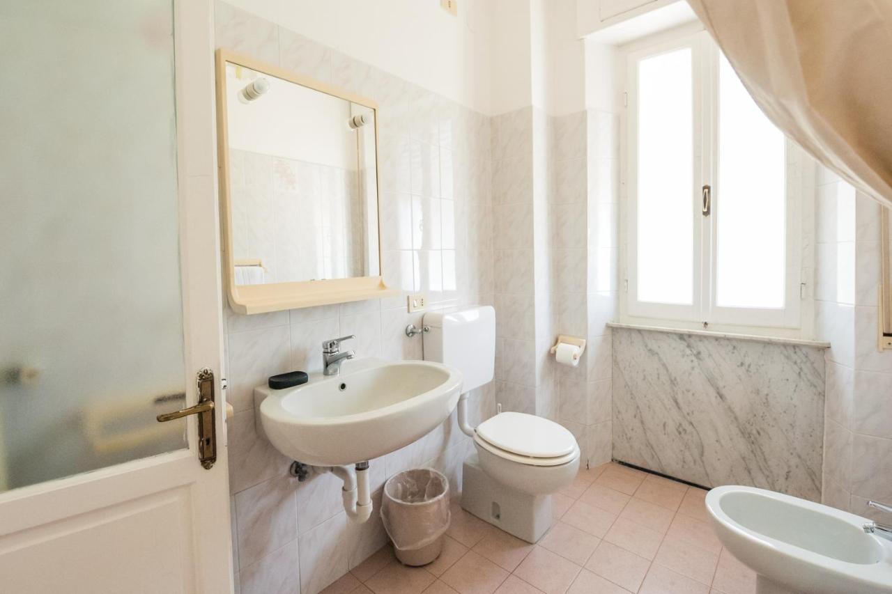 Casa Violetta Bed & Breakfast 마리나디마사 외부 사진