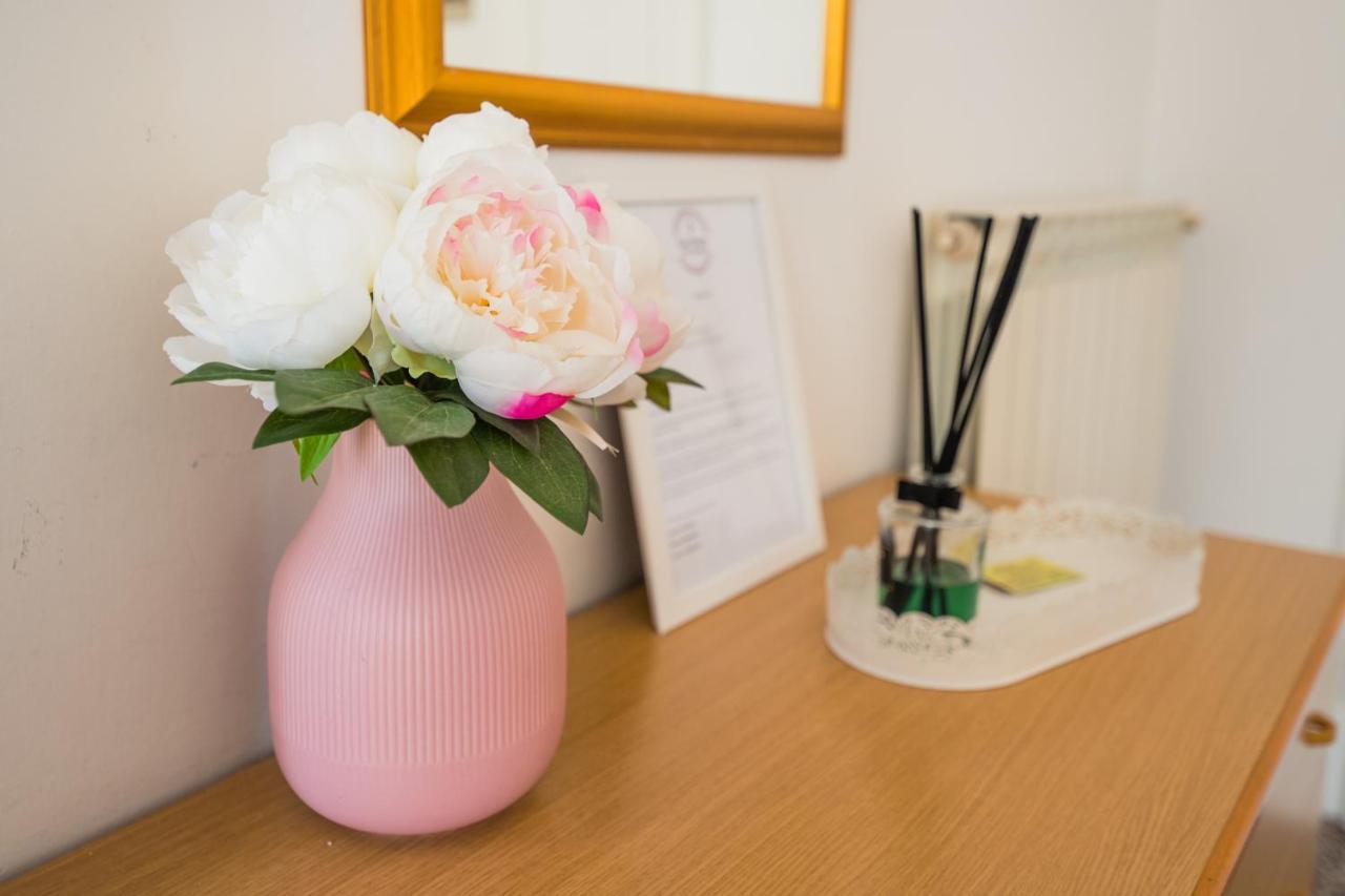 Casa Violetta Bed & Breakfast 마리나디마사 외부 사진