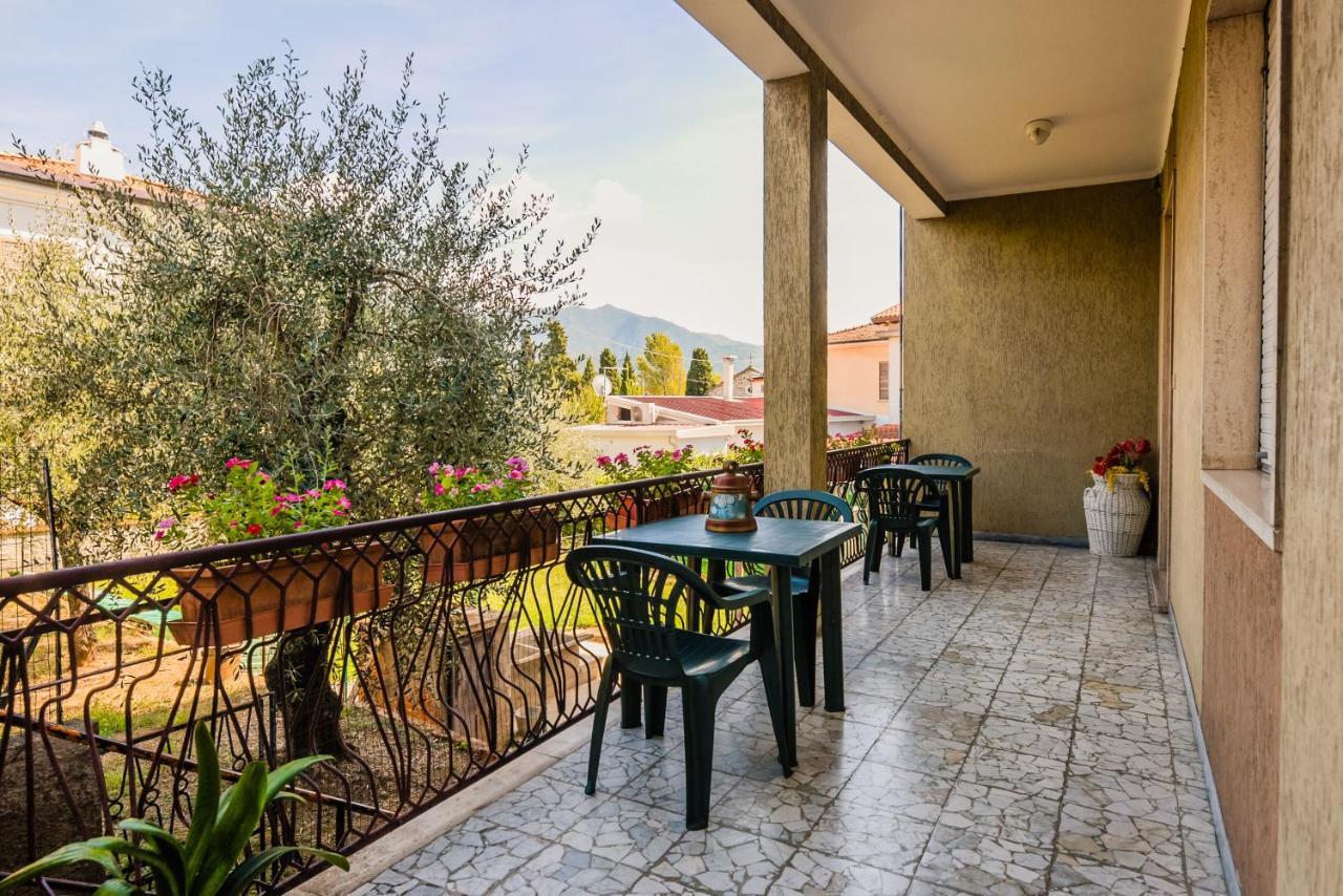 Casa Violetta Bed & Breakfast 마리나디마사 외부 사진