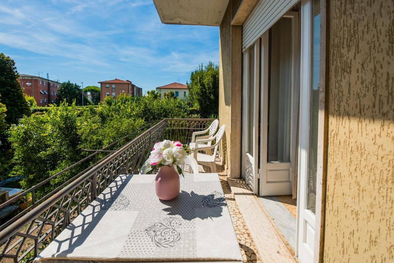 Casa Violetta Bed & Breakfast 마리나디마사 외부 사진