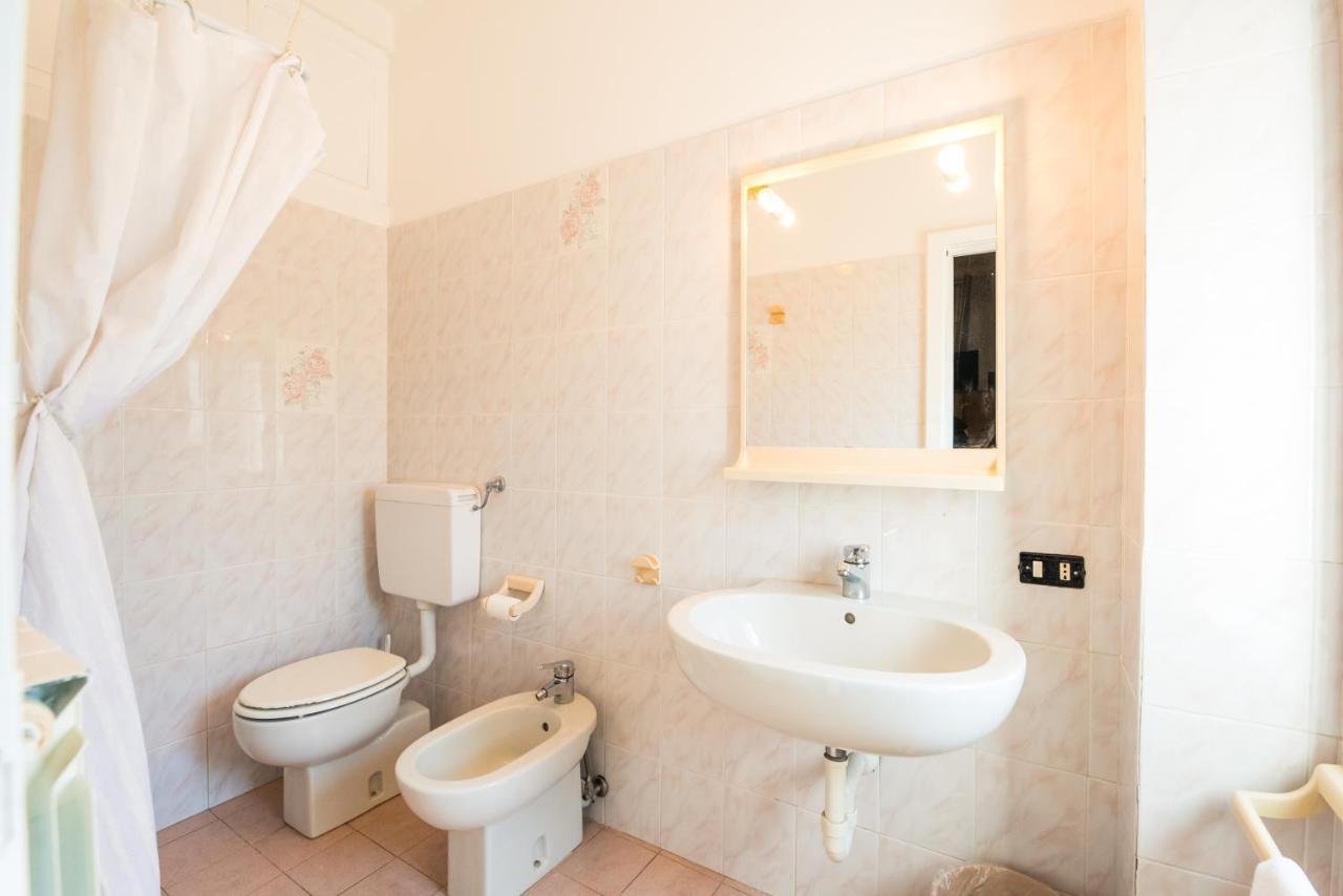 Casa Violetta Bed & Breakfast 마리나디마사 외부 사진