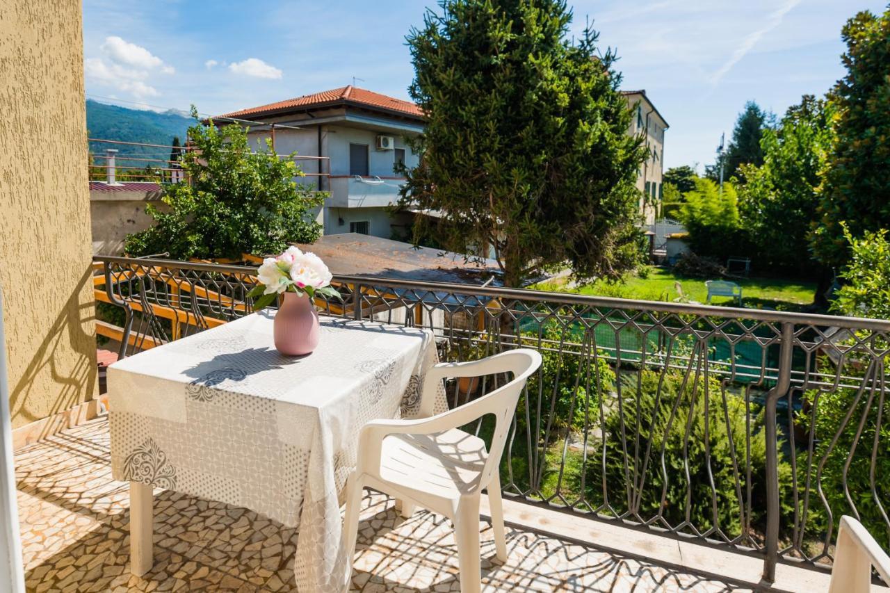 Casa Violetta Bed & Breakfast 마리나디마사 외부 사진